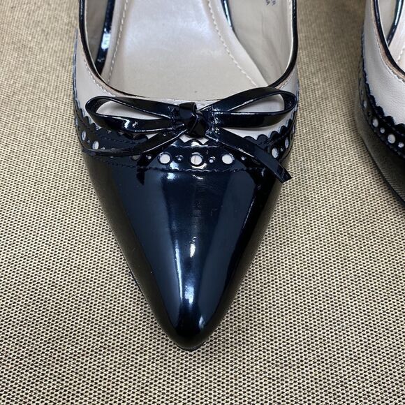 Ellen Tracy Bindy Black & Cream Leather Slingback Heels - Picture 6 of 10